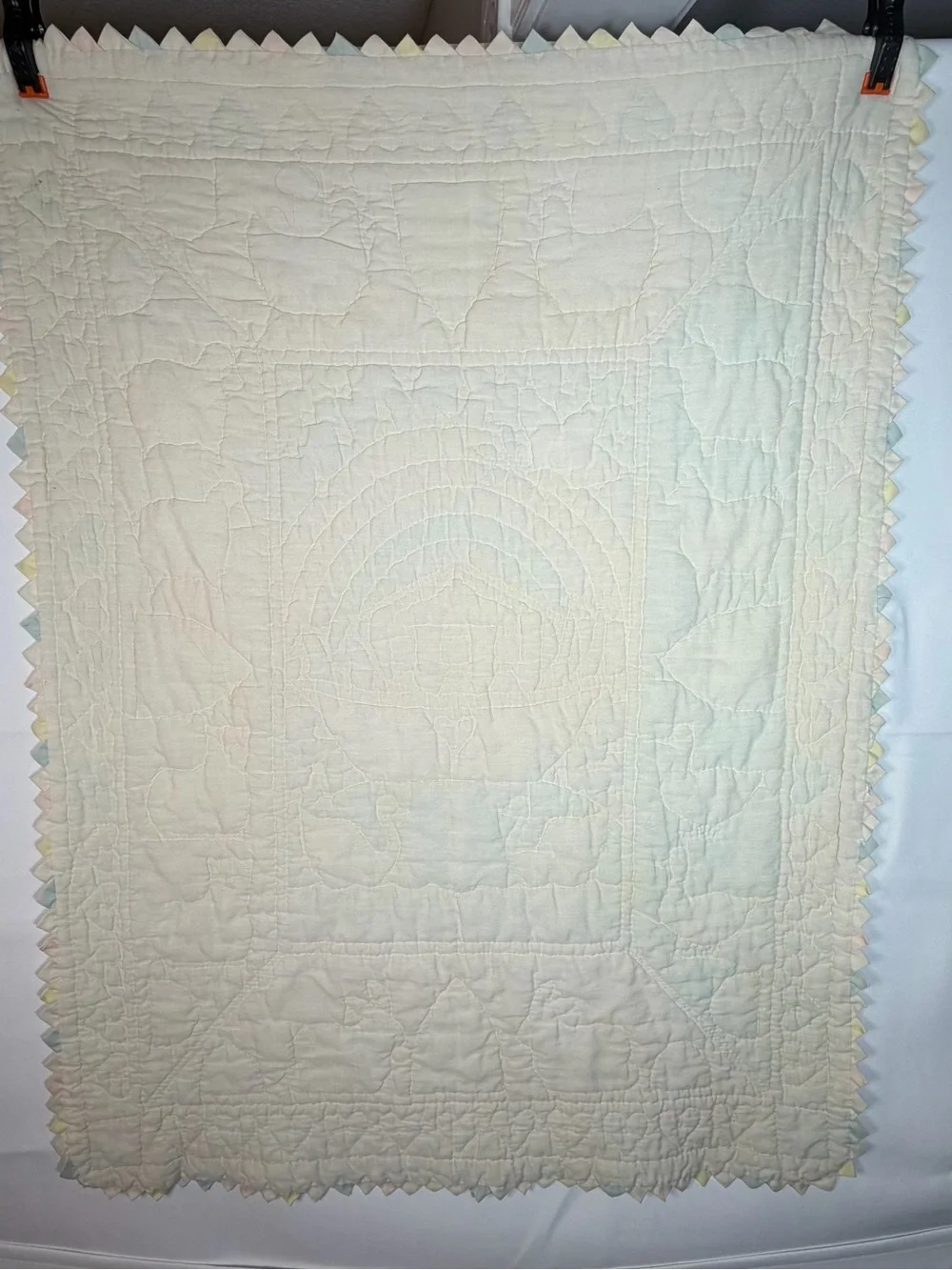 Vintage Noahs Ark Baby Crib Blanket Quilt Pastel Animals Hearts Ruffle Border